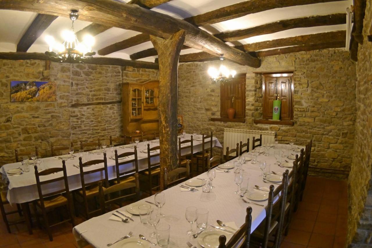 Albergue Restaurante De Artieda 외부 사진